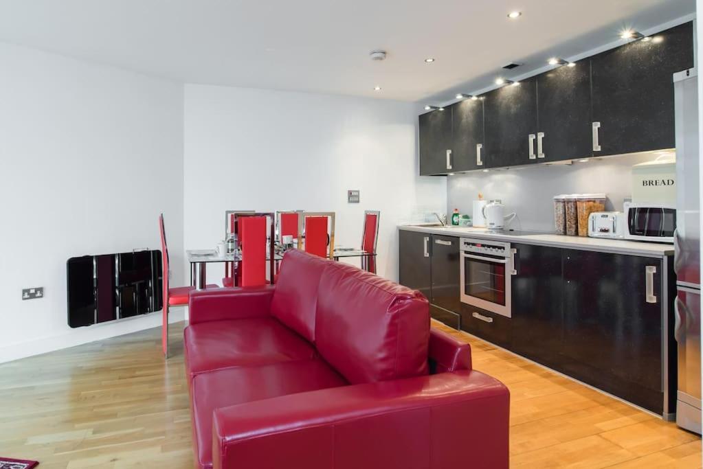 Cardiff City Centre Apartment Exterior photo