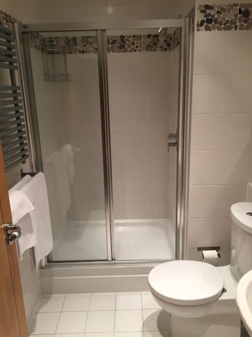 Cardiff City Centre Apartment Exterior photo