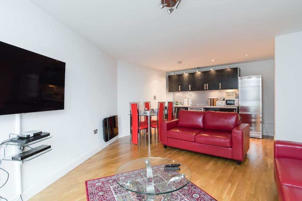 Cardiff City Centre Apartment Exterior photo