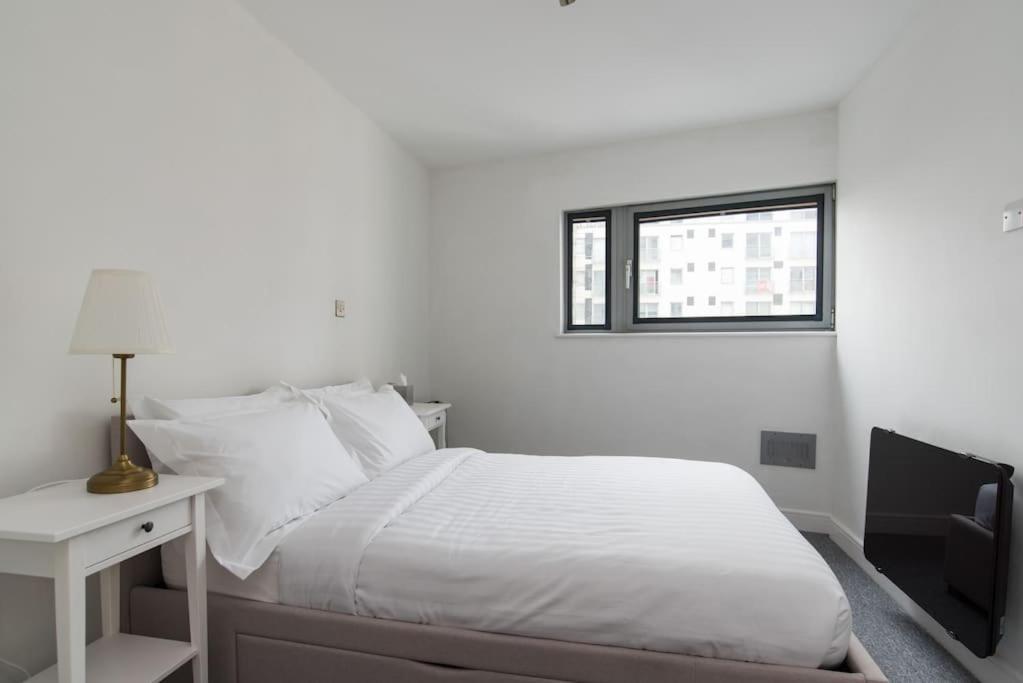 Cardiff City Centre Apartment Exterior photo