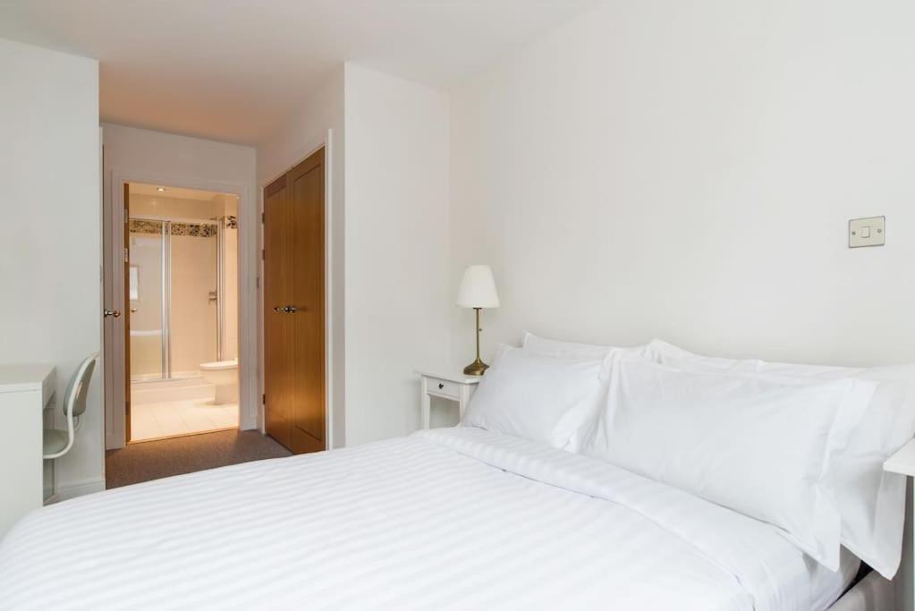 Cardiff City Centre Apartment Exterior photo